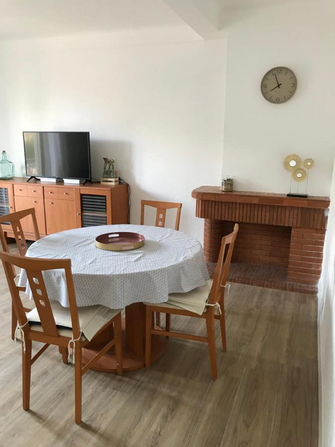 Charmant F3 Climatise Apartment